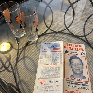 Vintage Toronto Maple Leafs Program and Glass Set